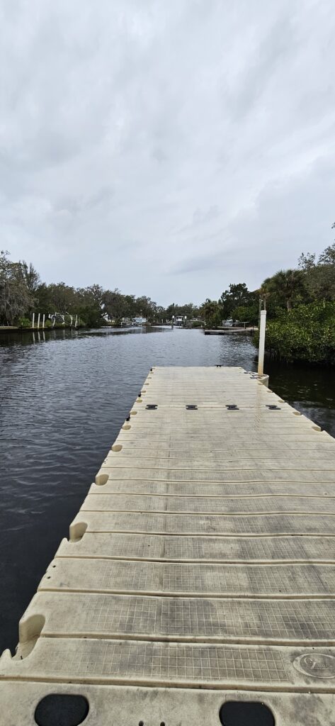 floating boat dock