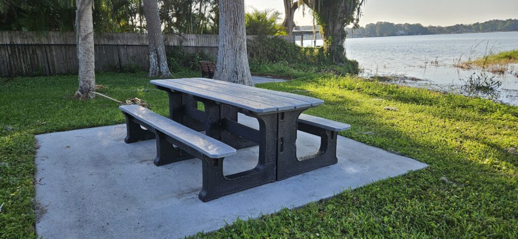 picnic table